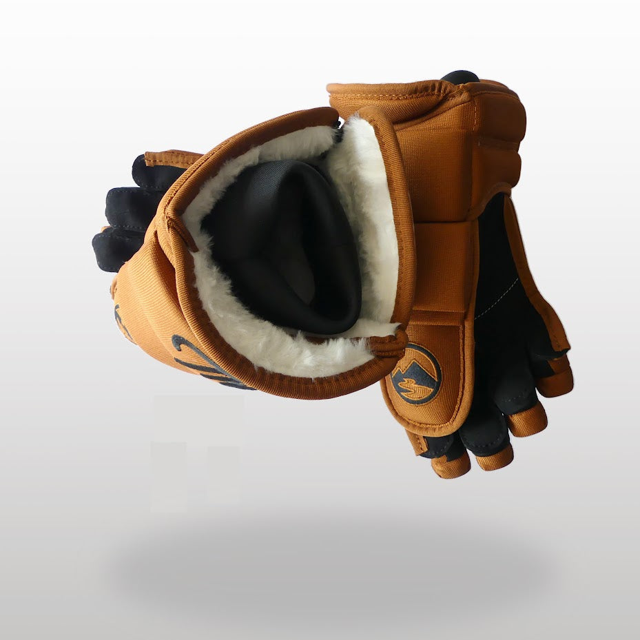 Classique Outdoor Hockey Gloves - Boston – Third Assist
